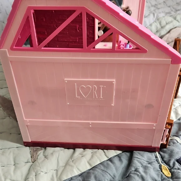 Pink Toy Barn Playset with Accessories Lori By Battat - Picture 6 of 10